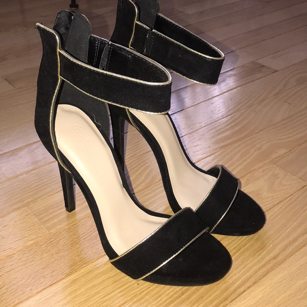 Black strappy sandal heels